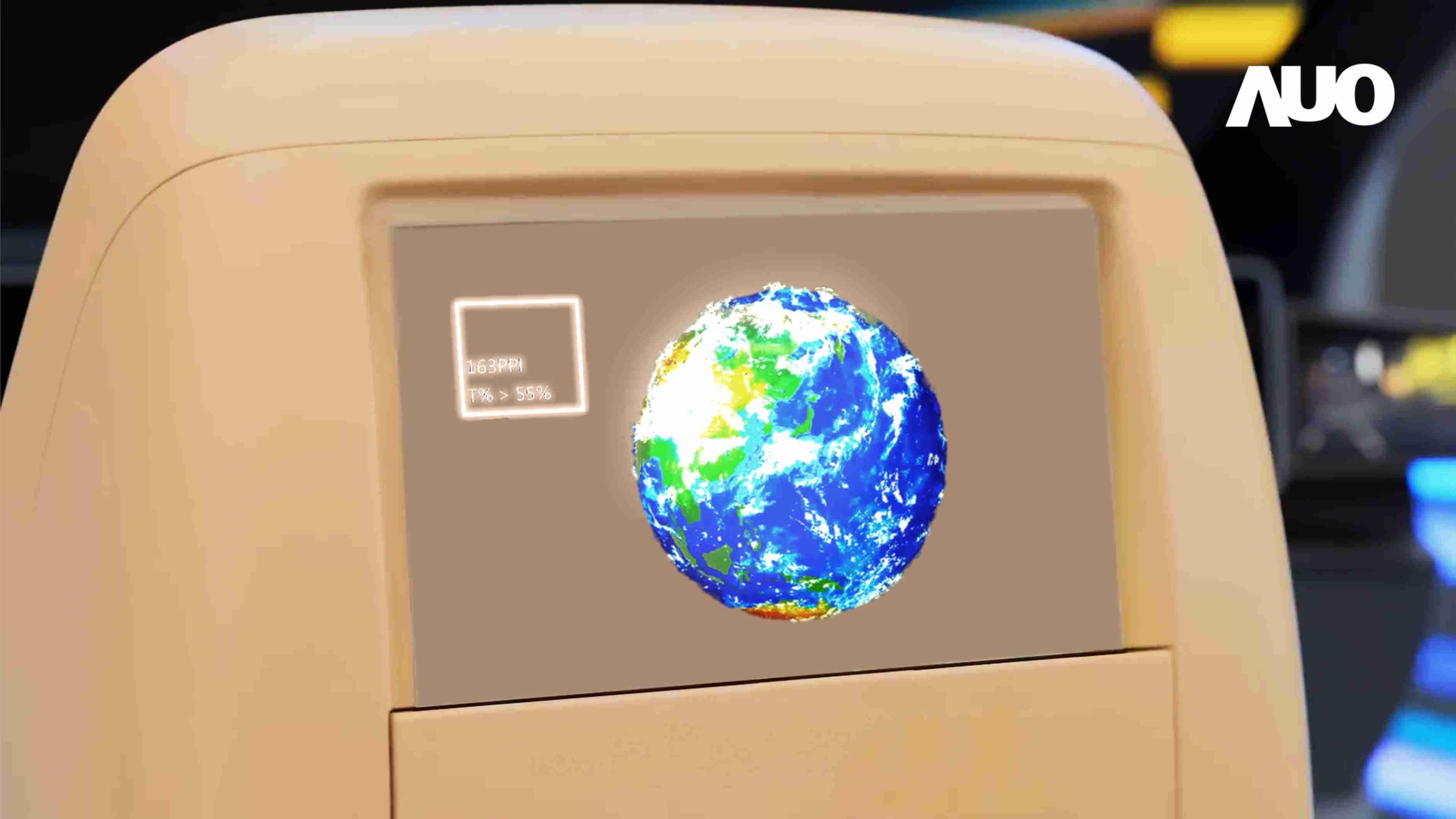 尊龙z6突破设计与制程挑战，，，，推出全球最高分辨率163ppi的13.5吋透明Micro LED面板，，并积极布局智能车市场，，，以期拓展透明显示应用的可能性