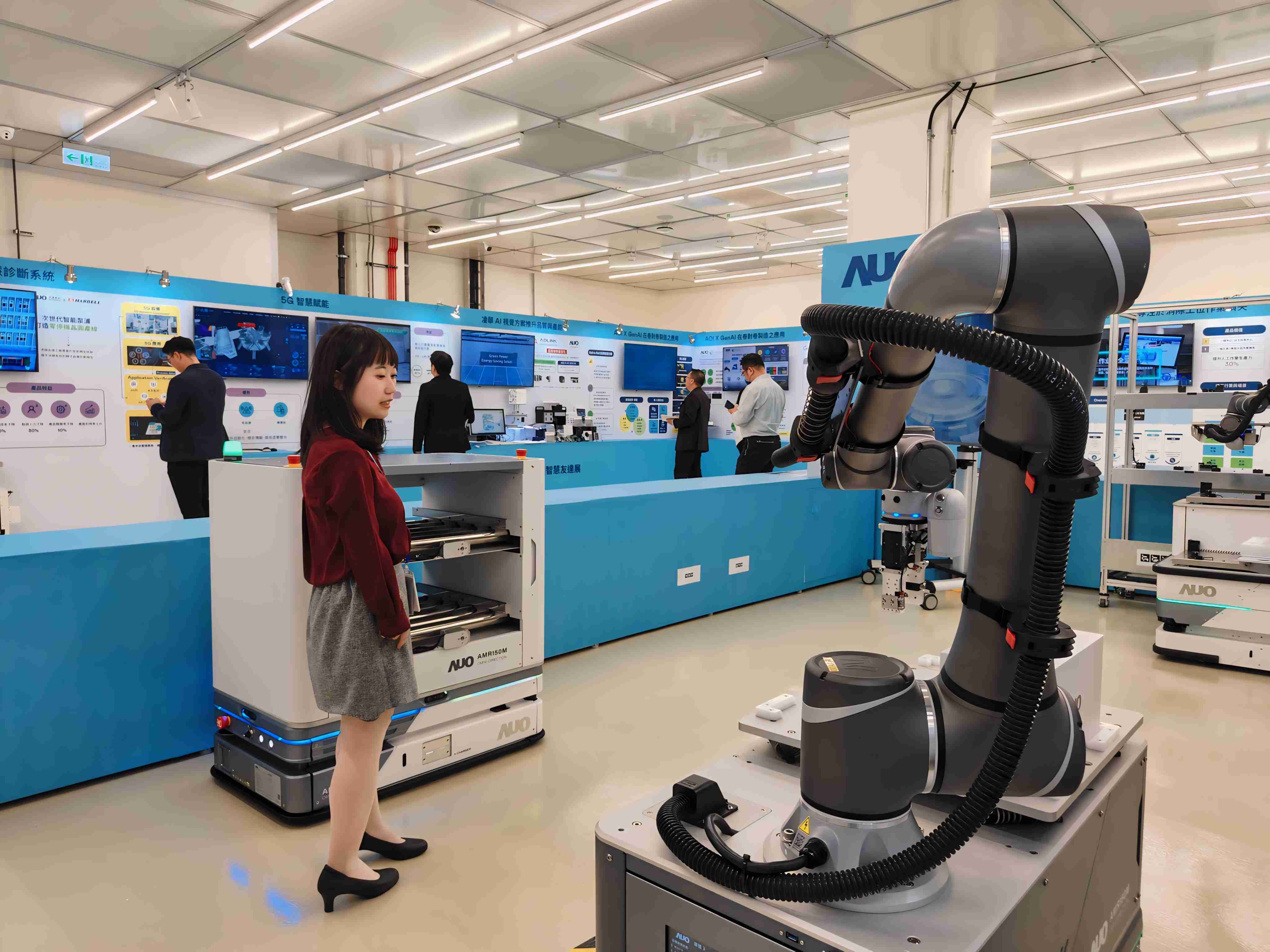 2024智能尊龙z6展邀集生态圈伙伴共同参展，，从数字应用、、、净零减碳到能源发展，，创造全方位永续商机，，携手生态圈伙伴迈向永续未来